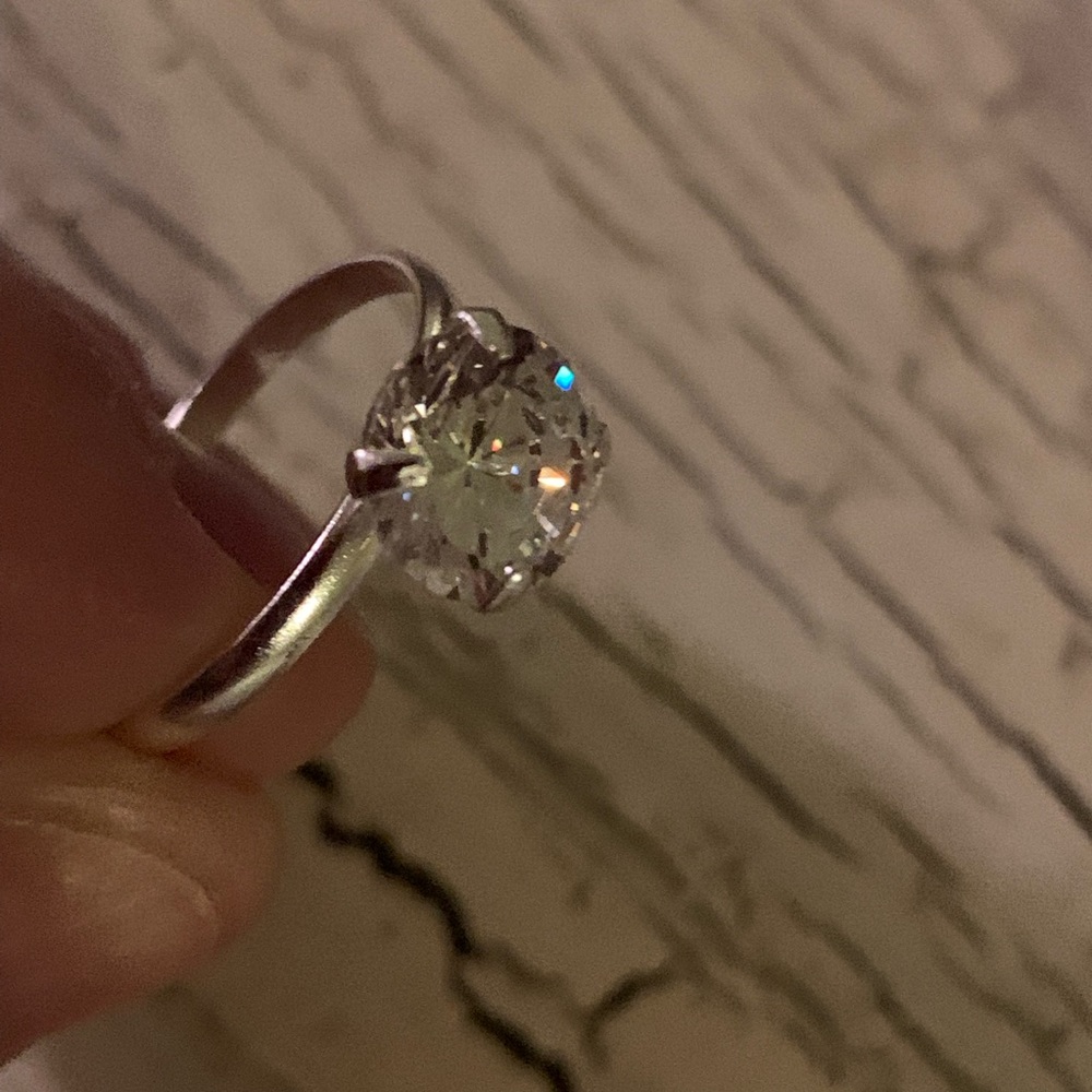 ICING Sterling Silver Classic Engagement Ring NWT